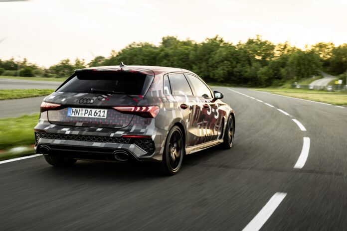 Nuova Audi RS3 2023, Dati tecnici in Anteprima